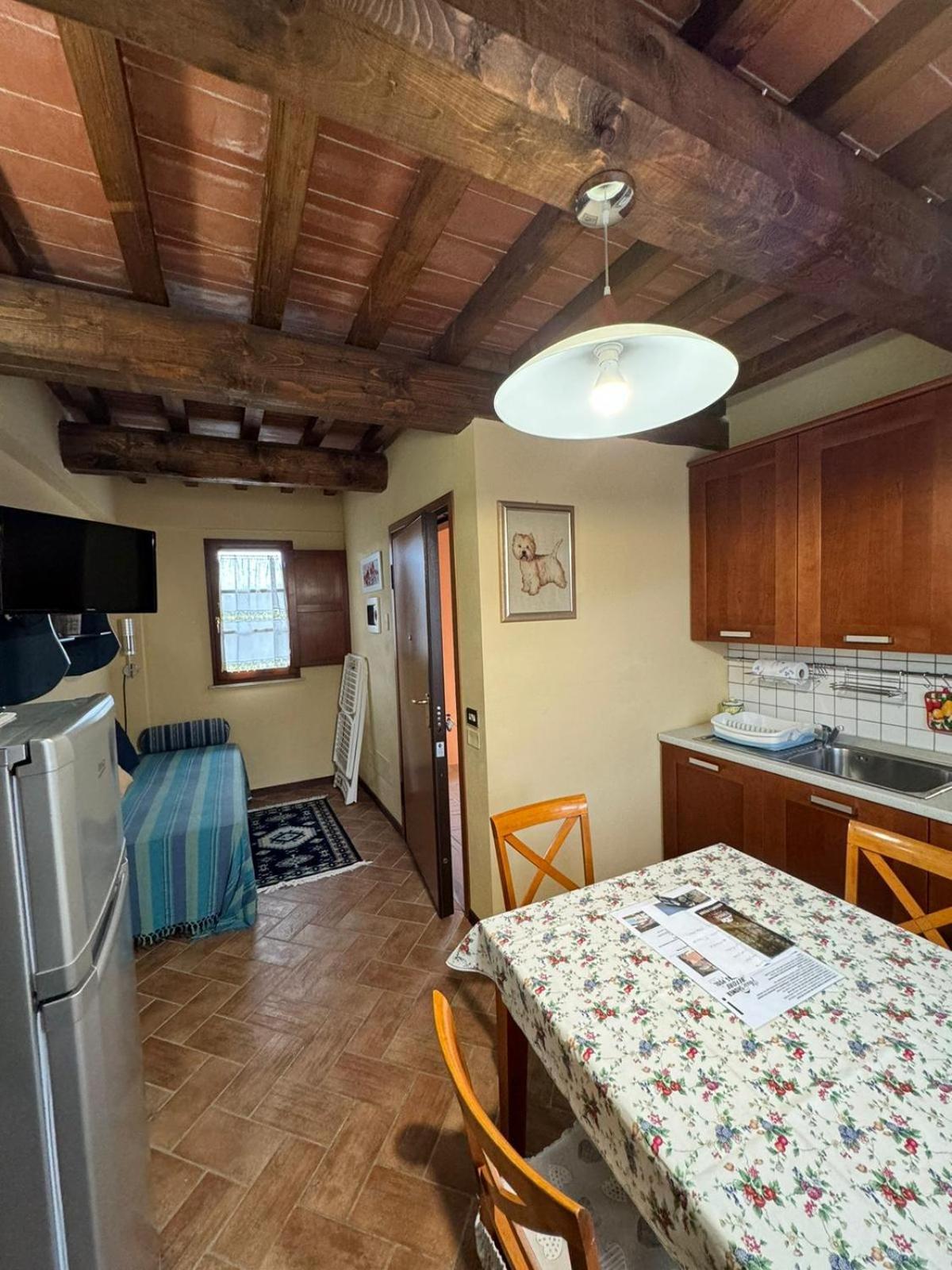 Appartamento Con Piscina Il Borghetto - Vicino San Gimignano Гамбасси-Терме Экстерьер фото