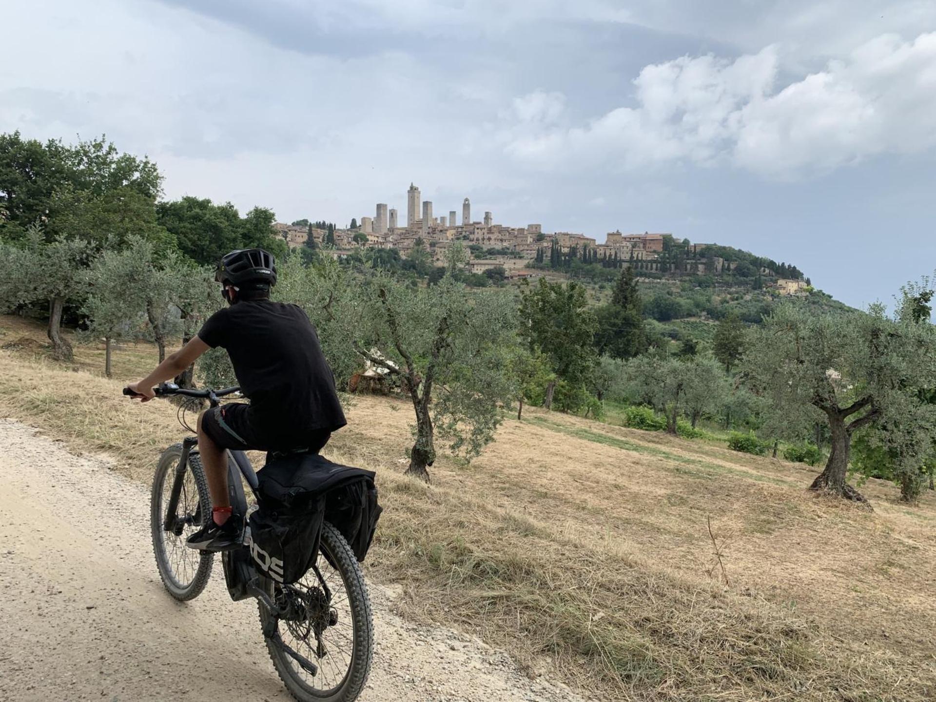 Appartamento Con Piscina Il Borghetto - Vicino San Gimignano Гамбасси-Терме Экстерьер фото