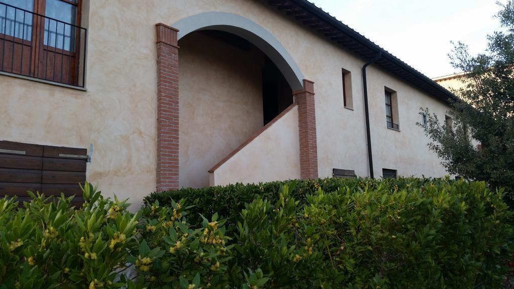 Appartamento Con Piscina Il Borghetto - Vicino San Gimignano Гамбасси-Терме Экстерьер фото